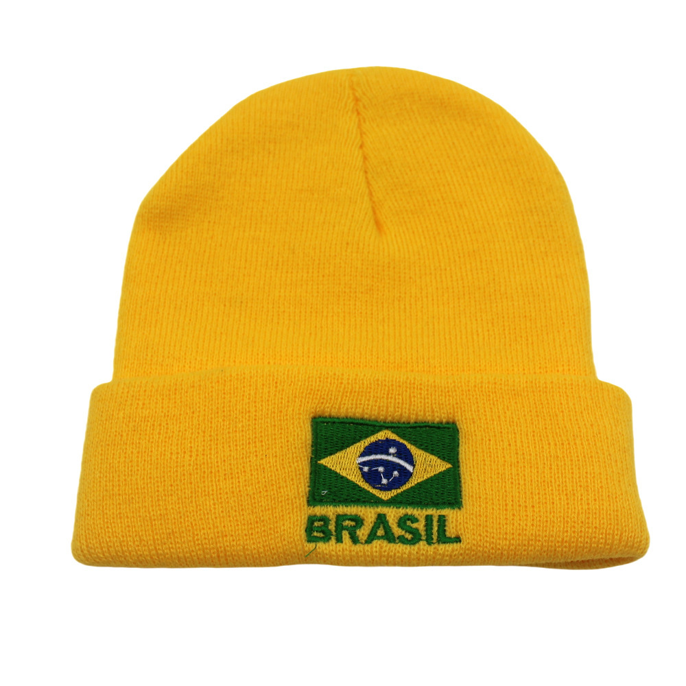 Berretto unisex con bandiera d - Beanie Cuffed Knit recensione e prezzo